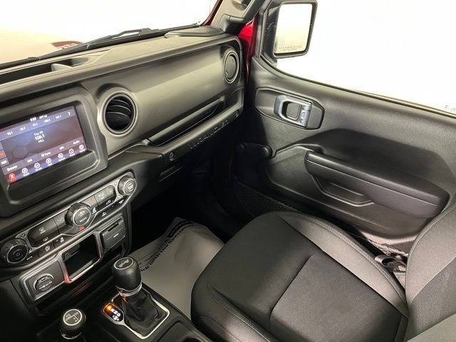 Used 2022 Red Jeep Unlimited Sport image 35