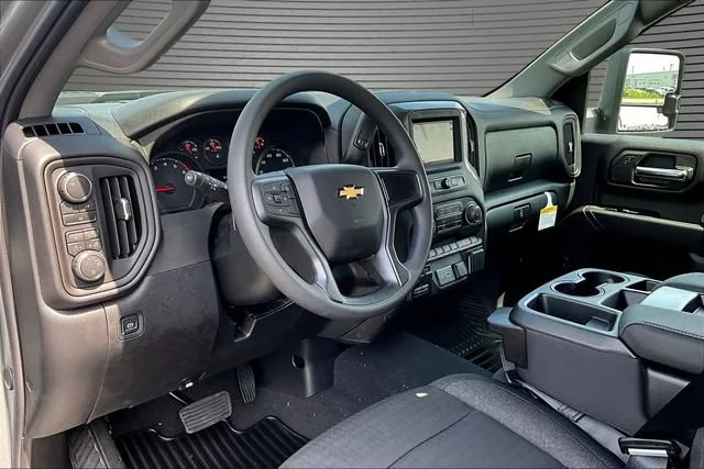 2026 Chevrolet Silverado 2500 HD Custom - Photo 7