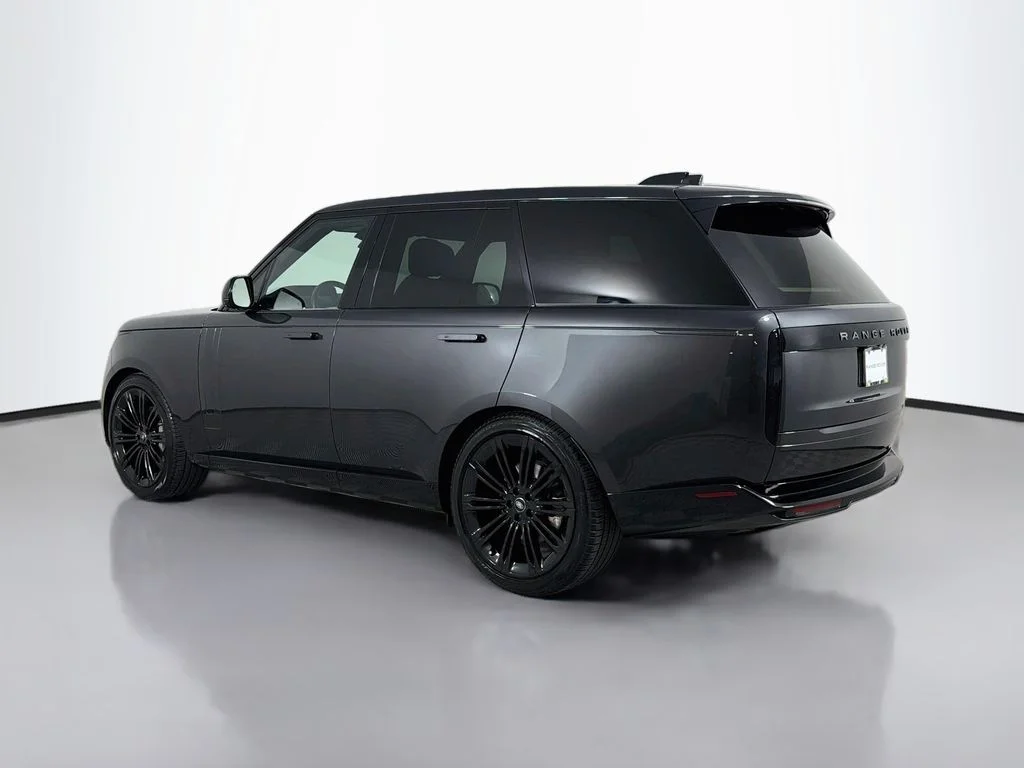 Certified Used 2024 Gray Land Rover SE image 7