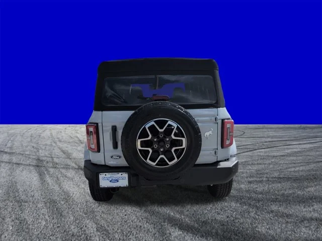 New 2026 Avalanche Gray Ford Outer Banks® image 5