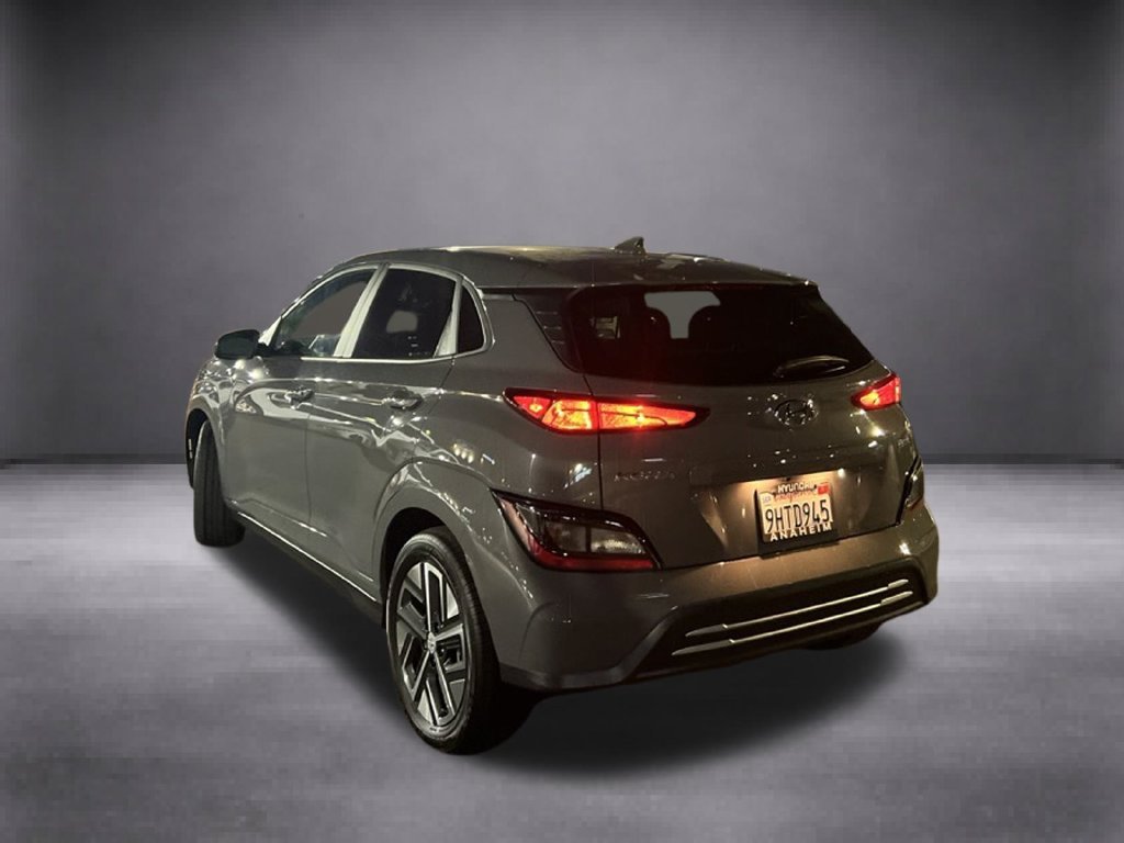 Certified Used 2023 Gray Hyundai SE image 7