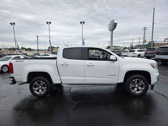 Used 2019 White Chevrolet Z71 image 10
