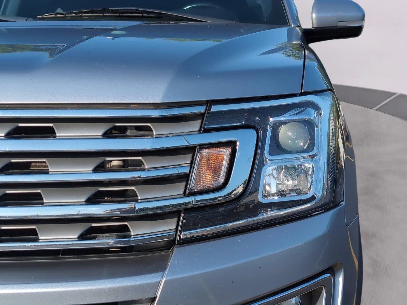 Used 2021 Iconic Silver Ford Limited image 36