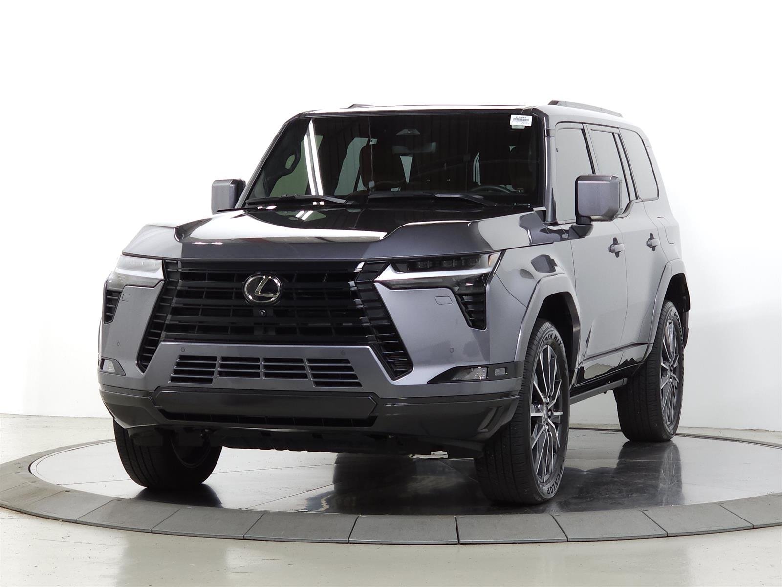 Certified Used 2025 Nebula Lexus LUXURY+ image 4