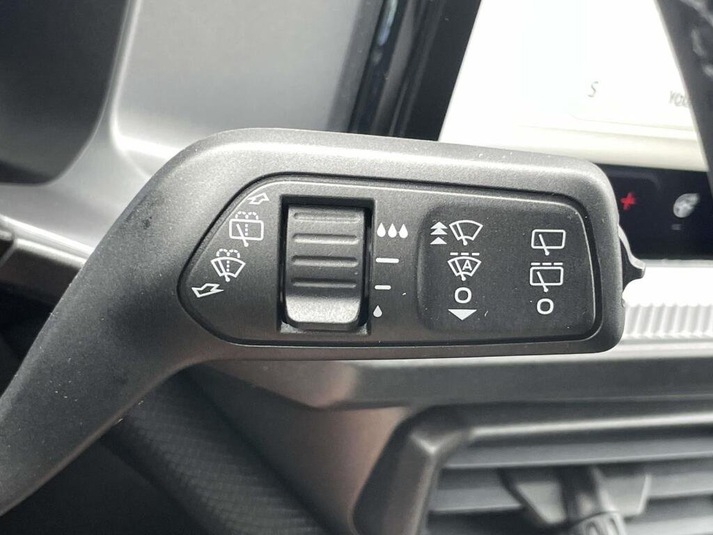 New 2025 Oxford White Ford Outer Banks image 35