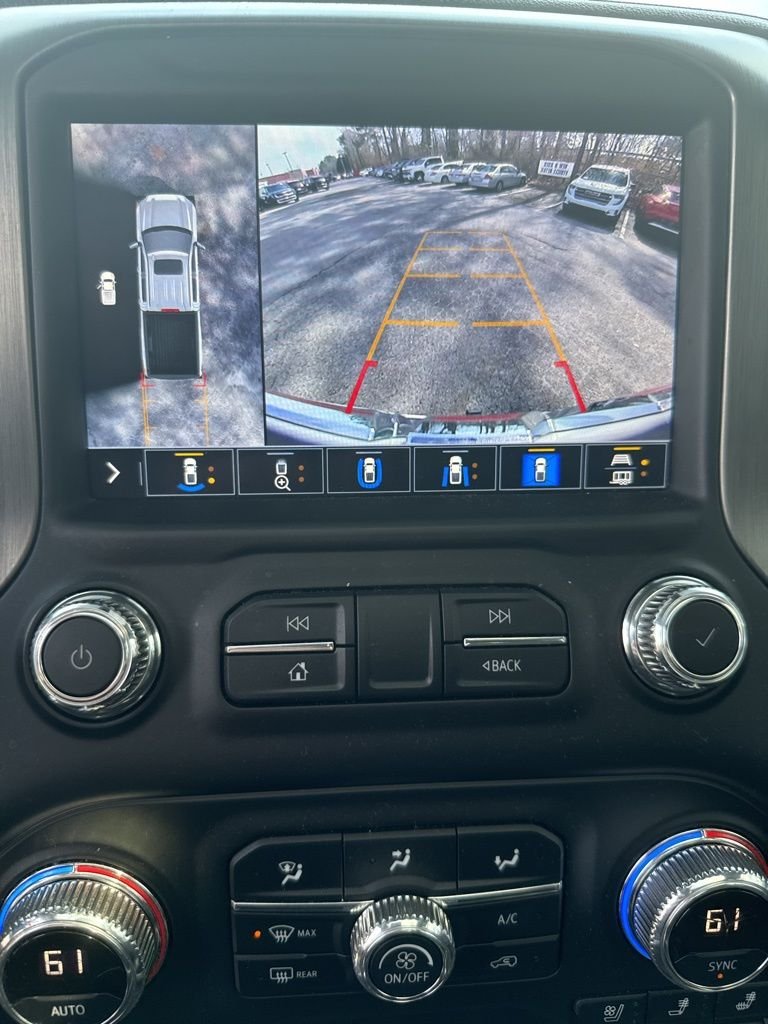 Used 2021 White GMC Denali image 18