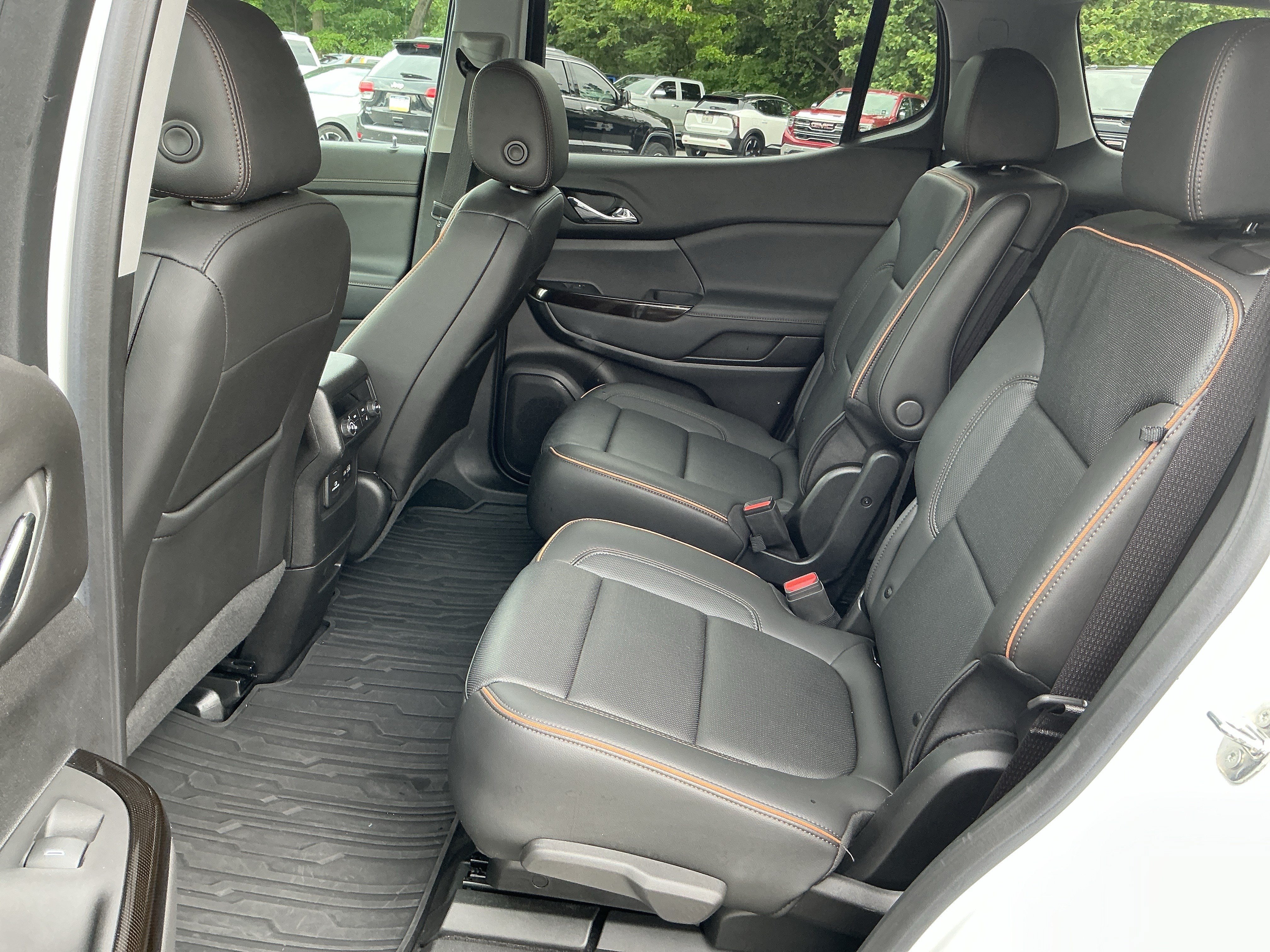 Used 2023 Summit White GMC AT4 image 10