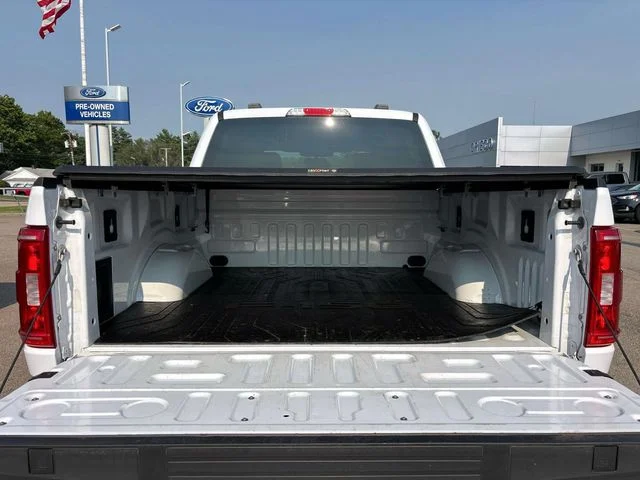 Used 2021 Oxford White Ford XLT image 15