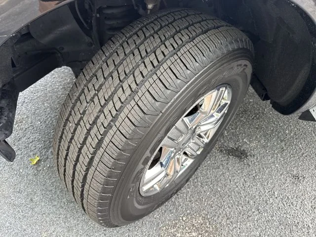 Used 2020 Black Ford XLT image 33