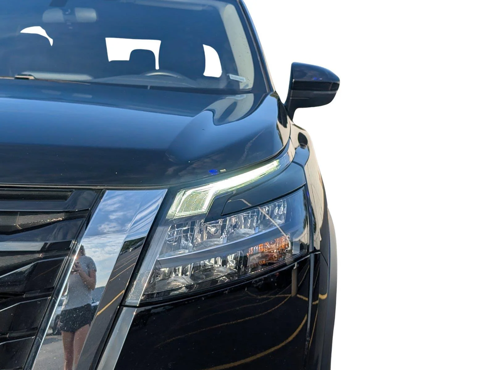 Used 2025 Super Black Nissan SV image 12