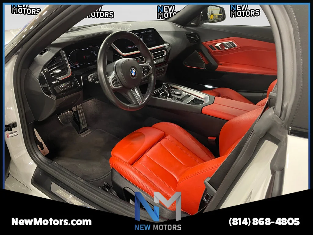 Used 2022 Alpine White BMW sDrive M40i image 11