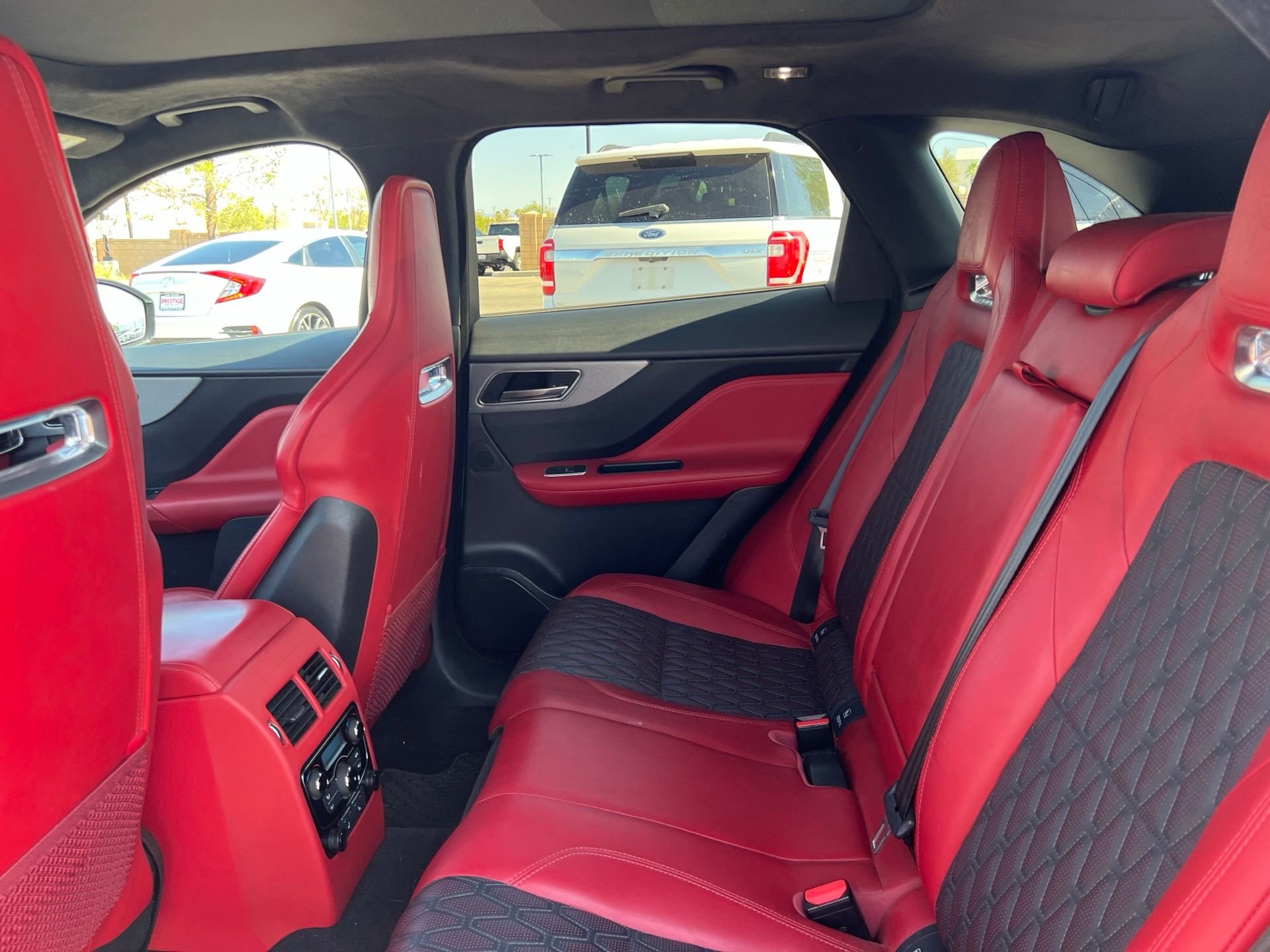 Used 2020 White Jaguar SVR image 21
