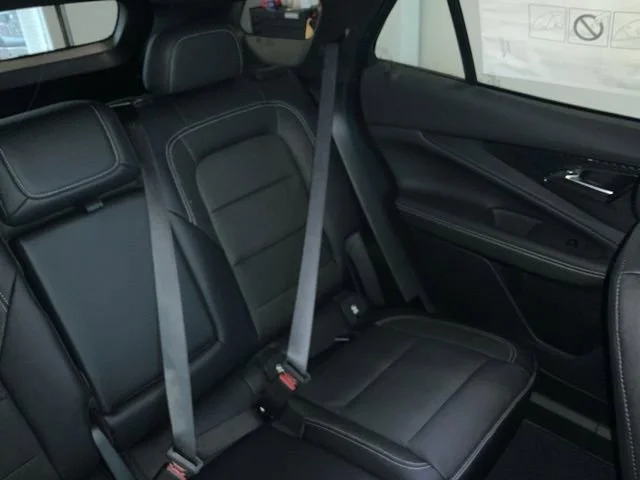 2025 Chevrolet Blazer EV LT - Photo 37