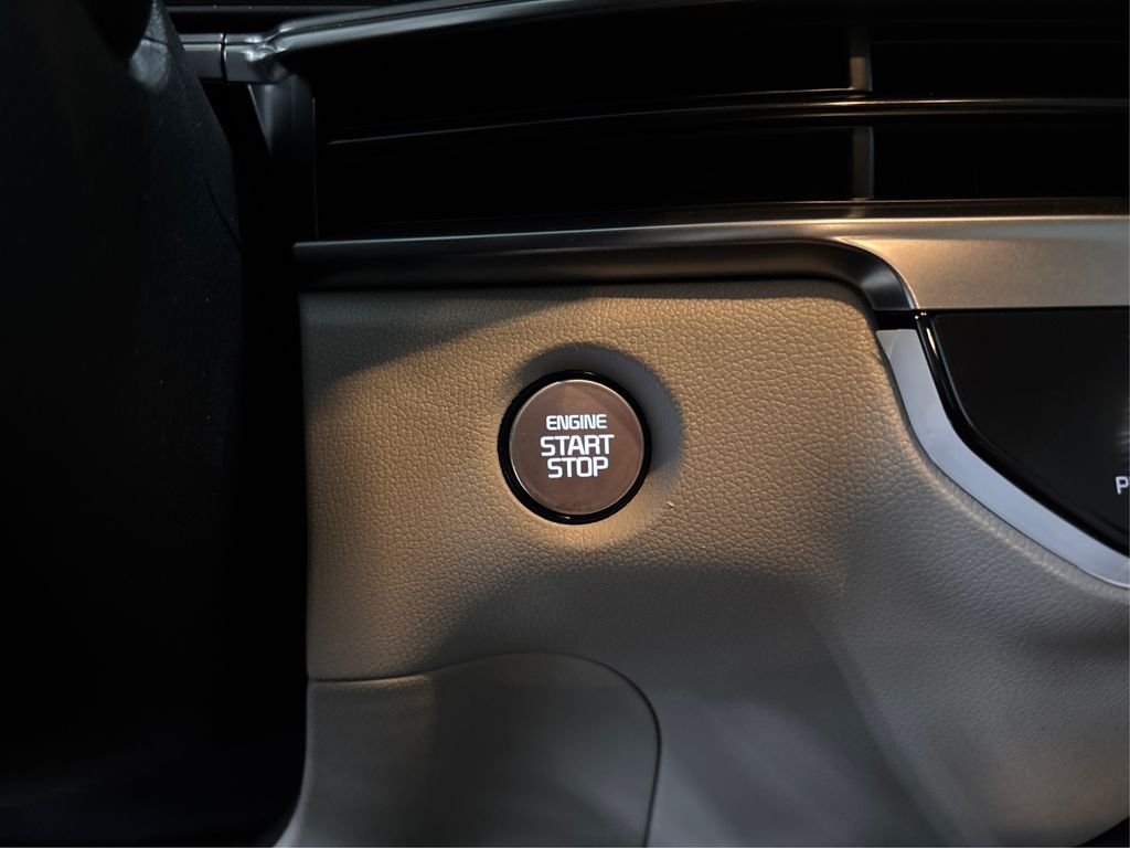 New 2025 Everlasting Silver Kia S image 29