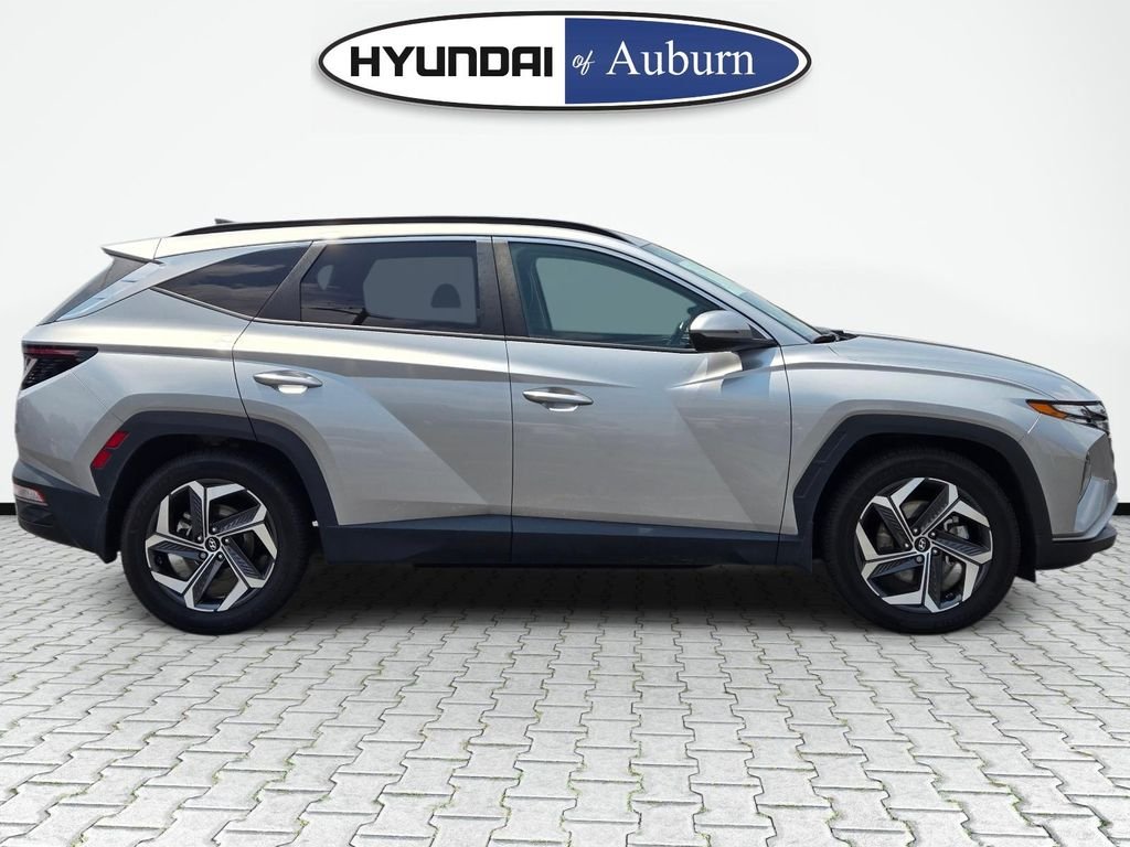 Used 2024 Silver Hyundai SEL image 4