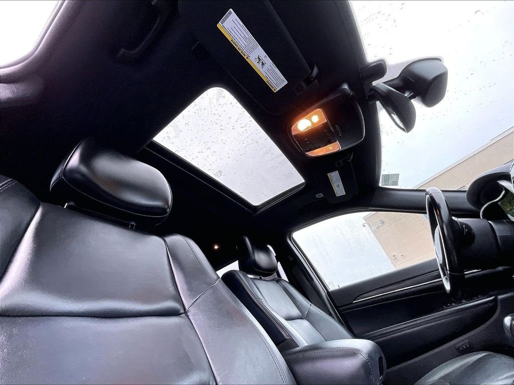 Used 2020 Bright White Clearcoat Jeep Limited image 22