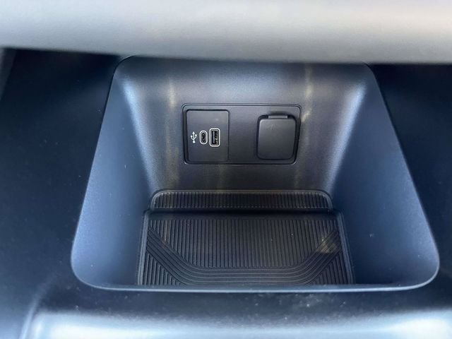 New 2026 Carbonized Gray Metallic Ford ST-Line image 17