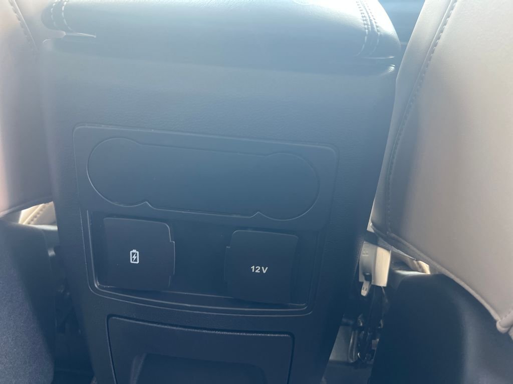 Used 2023 White Ford XLT image 26