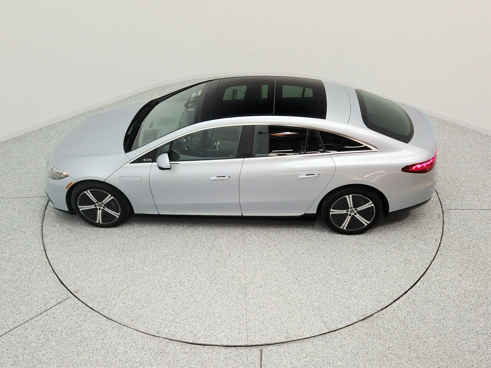 Certified Used 2022 Cirrus Silver Metallic Mercedes-Benz EQS 450+ Sedan image 29