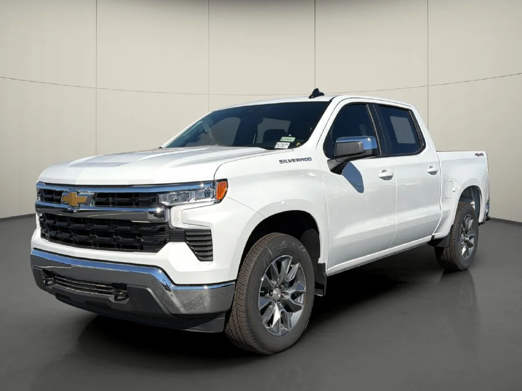 New 2026 Summit White Chevrolet LT image 3
