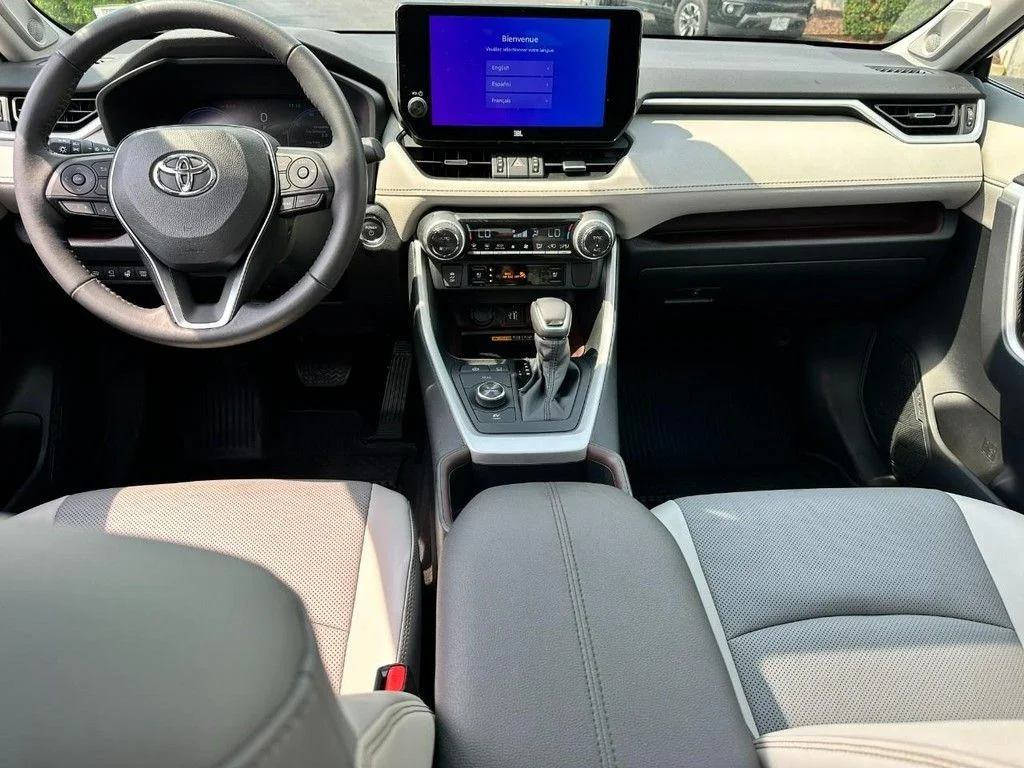 Used 2024  Toyota Limited image 14