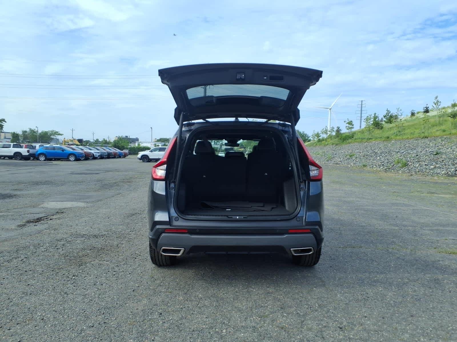 Certified Used 2024 Meteorite Gray Metallic Honda Sport Touring image 10