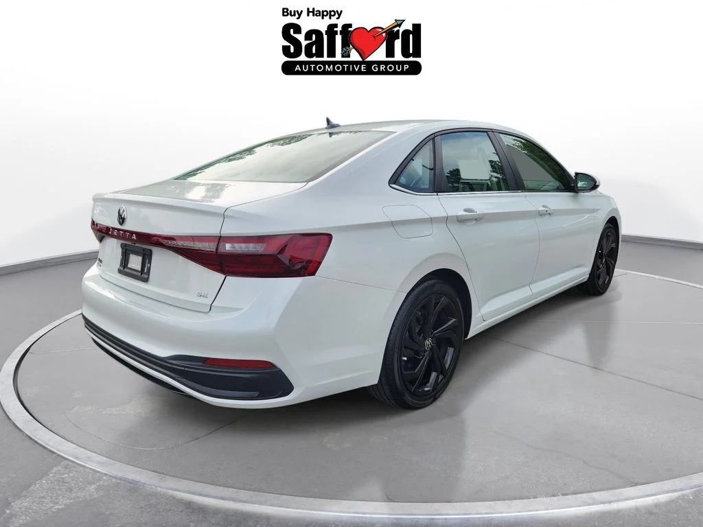 Used 2025  Volkswagen 1.5T SE image 8