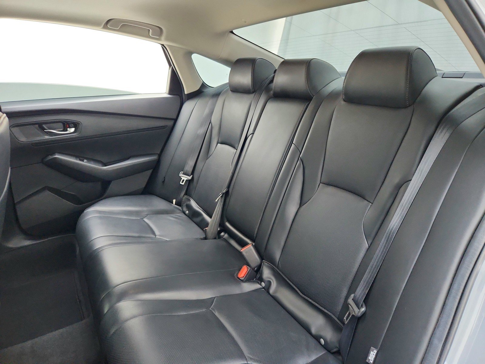 Used 2024 Urban Gray Pearl Honda EX-L image 26