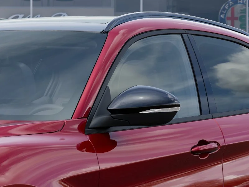 New 2025 Red Alfa Romeo Base image 39