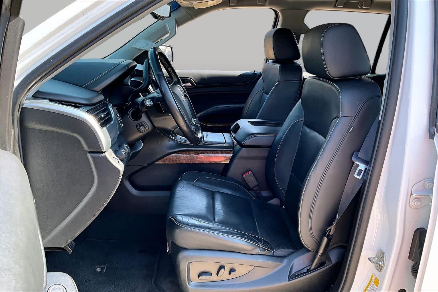 Used 2020 Summit White Chevrolet Premier image 8