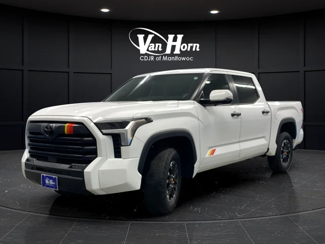 Used 2025 Ice Toyota SR5 image 3