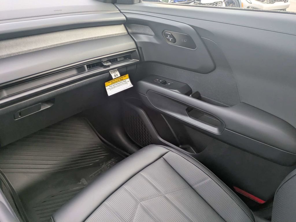New 2027 Black Jade Green Kia X-Line EX image 24