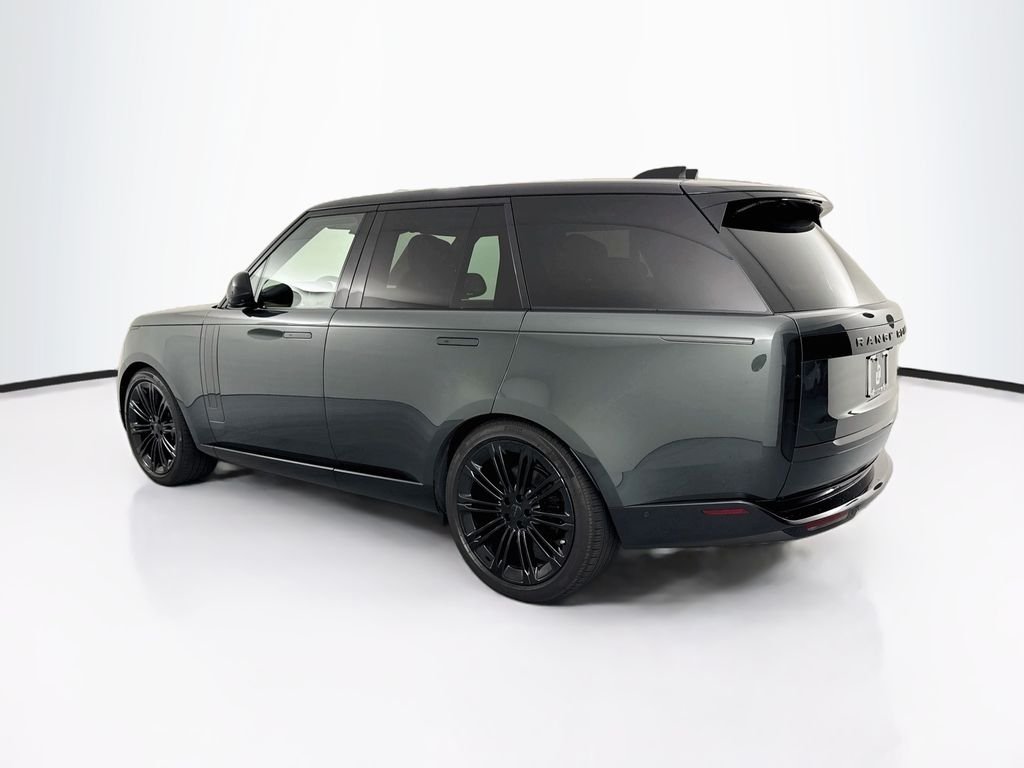 Used 2026 Green Land Rover SE image 7