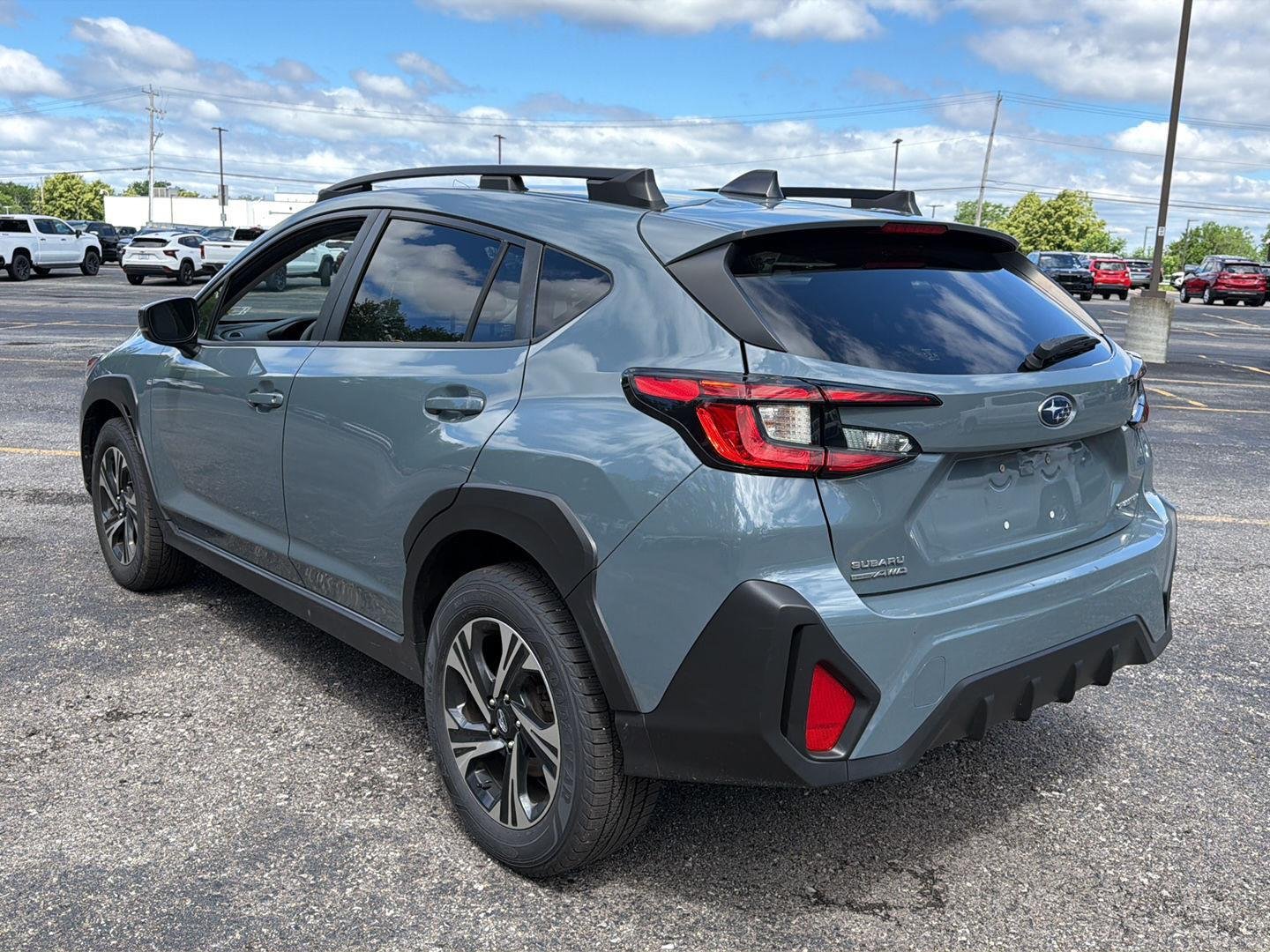 Used 2024 Offshore Blue Metallic Subaru Premium image 11