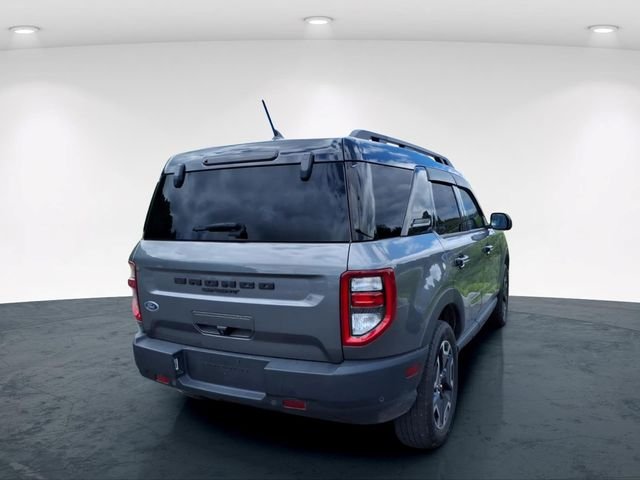Used 2022 Gray Ford Outer Banks image 12
