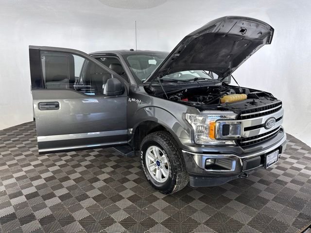 Used 2018 Gray Ford XLT image 15