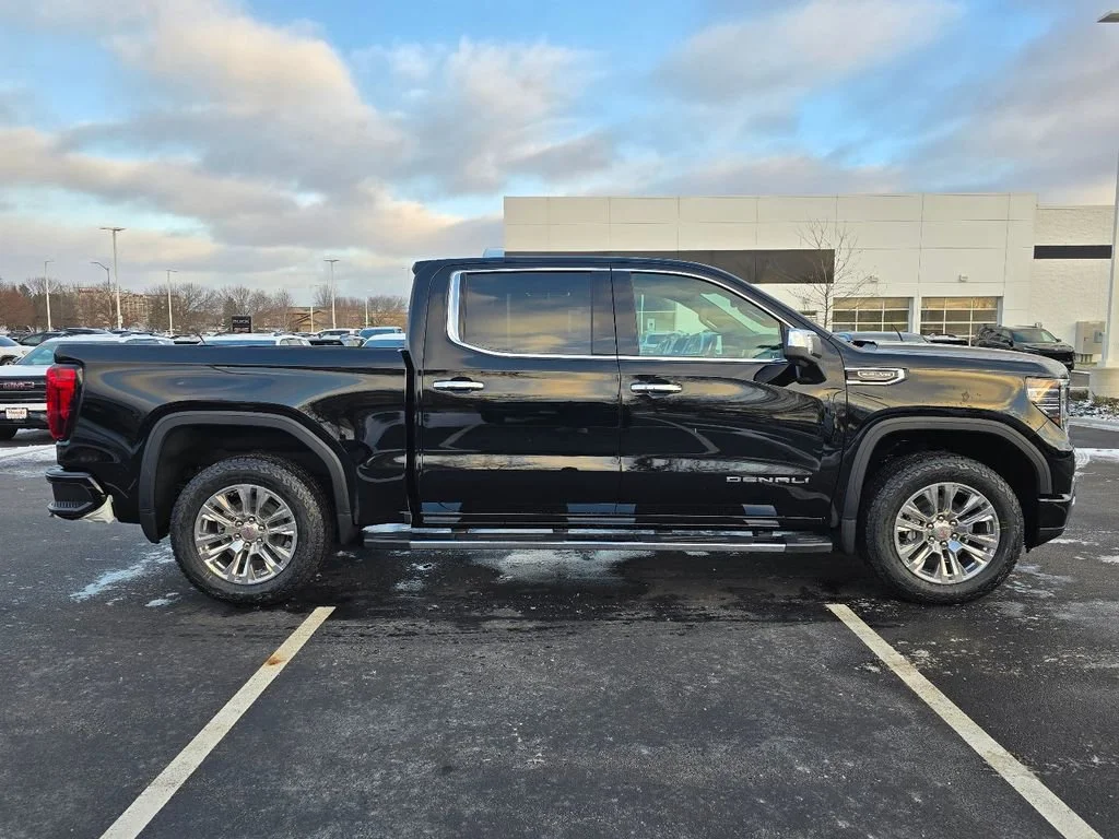2026 GMC Sierra 1500 Denali - Photo 11