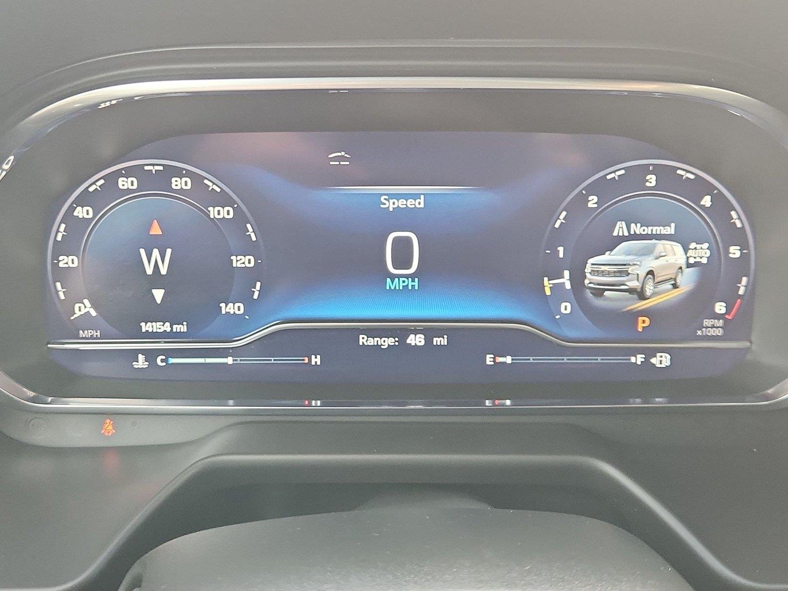 2024 Chevrolet Suburban RST - Photo 12