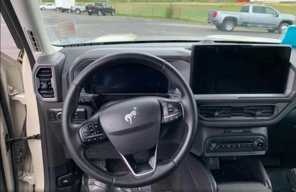 Certified Used 2025 Beige Ford Big Bend image 9