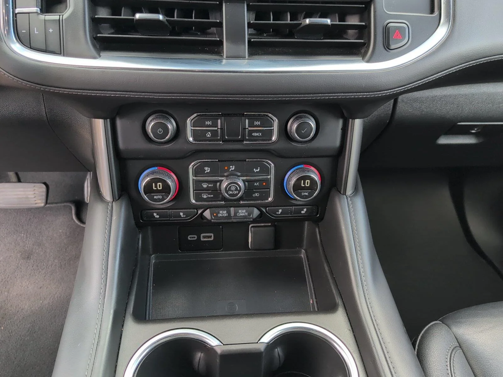 Used 2024 Silver Sage Metallic Chevrolet LT image 26