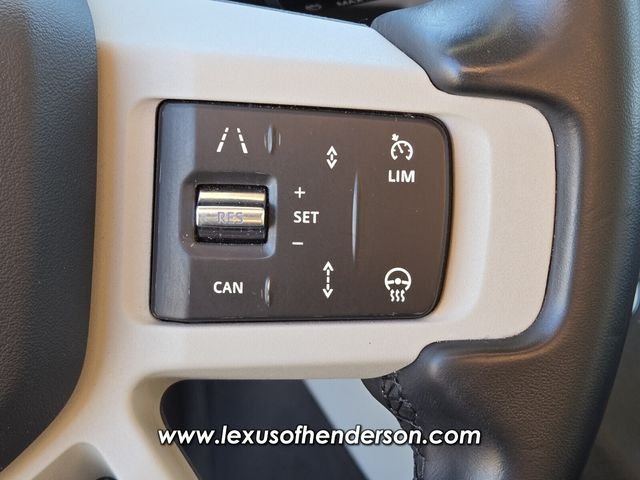 2023 Land Rover Defender SE - Photo 30