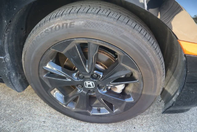 Used 2024 Crystal Black Pearl Honda Sport image 4