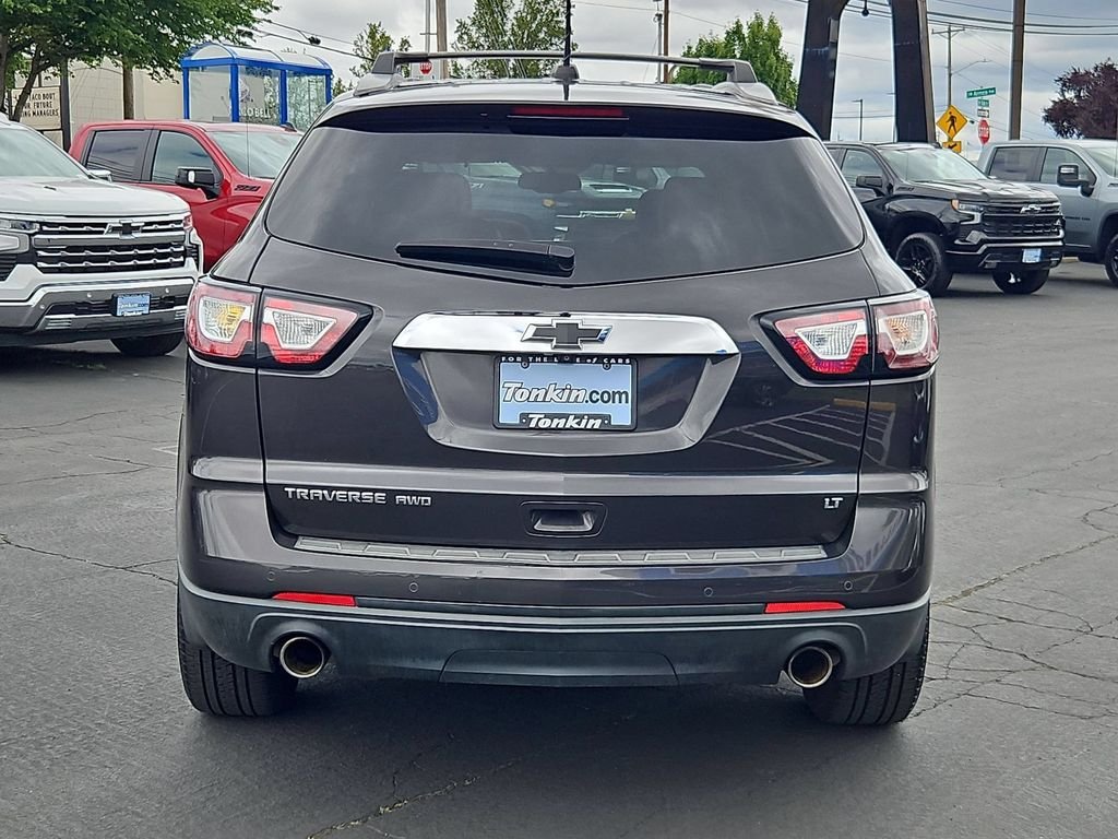 Used 2017 Tungsten Metallic Chevrolet 2LT image 5