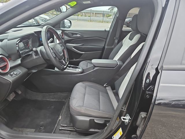 2024 Chevrolet Trax RS - Photo 9