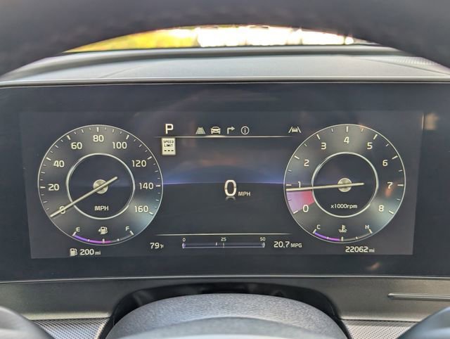 Used 2025  Kia SX-Prestige image 13