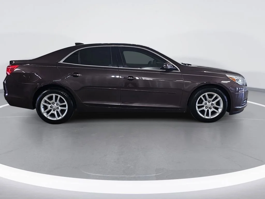 Used 2015 Chevrolet Malibu 1LT with VIN 1G11C5SLXFF277057 for sale in Hudsonville, MI