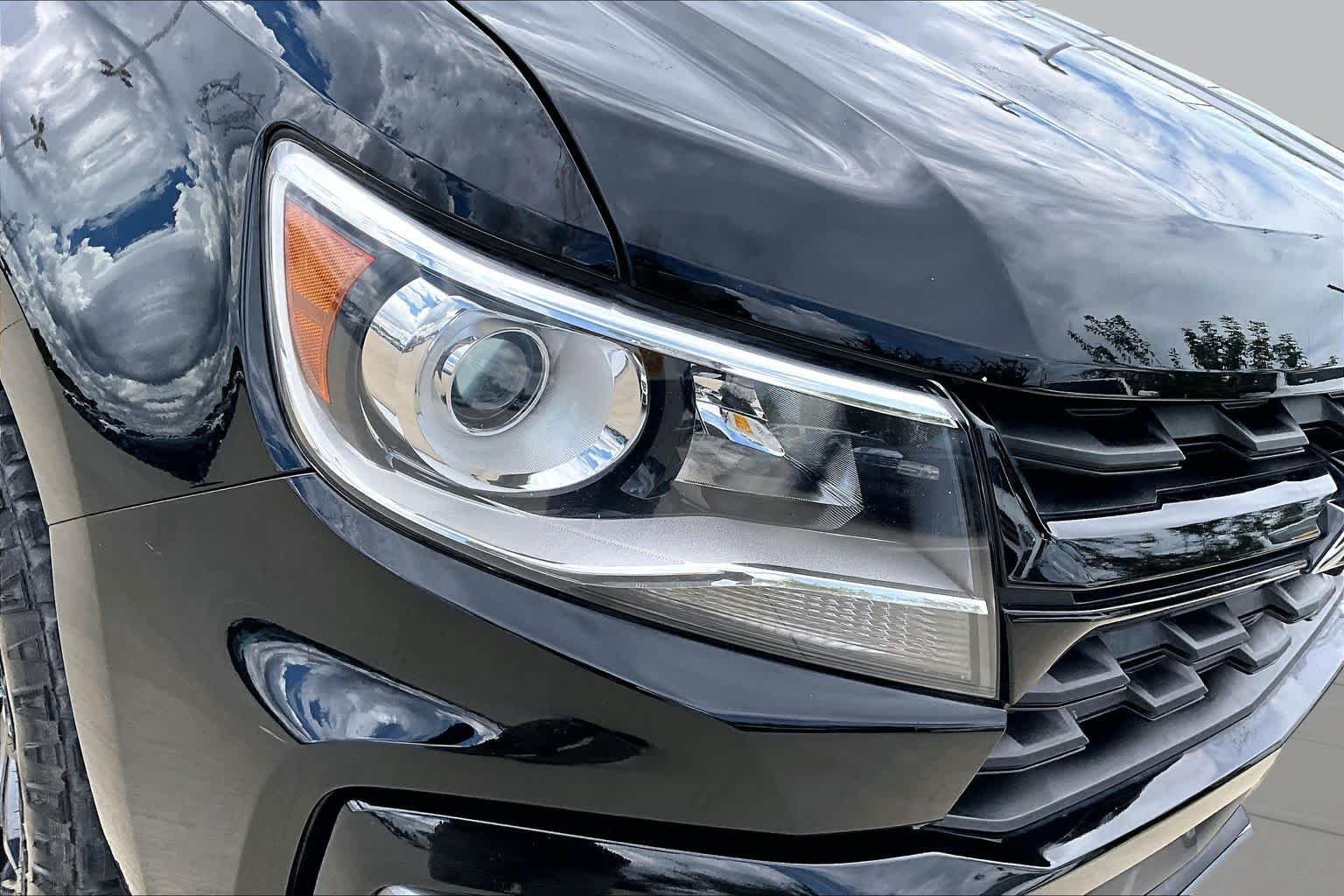 Used 2021 Black Chevrolet 2WD Z71 image 28