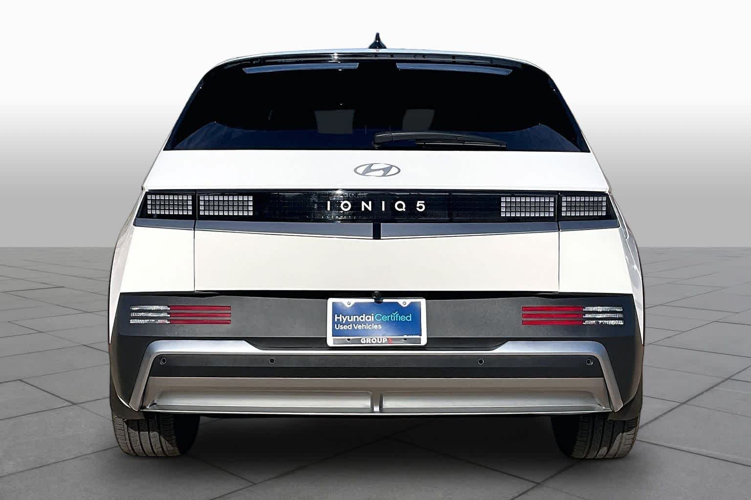 Certified Used 2026 Atlas White Hyundai SE image 4