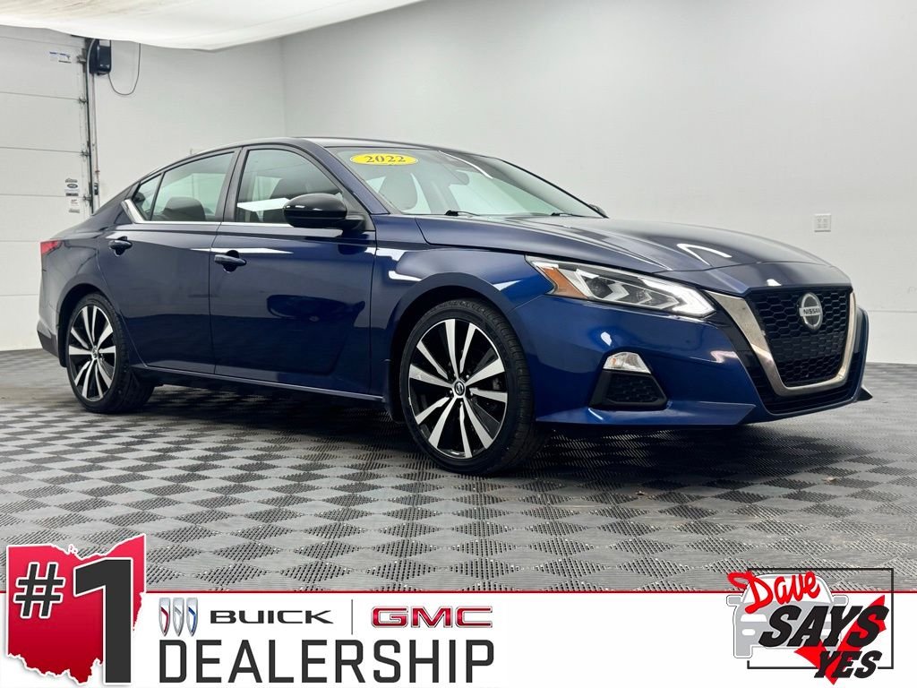 2022 Nissan Altima SR