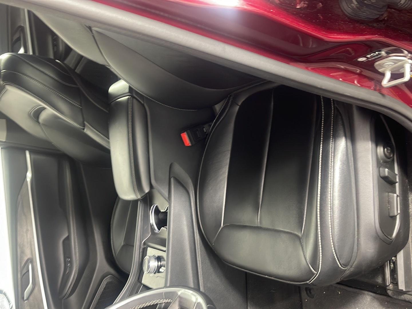 Used 2023 Velvet Red Pearlcoat Jeep Limited image 12